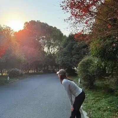 傅诚娜